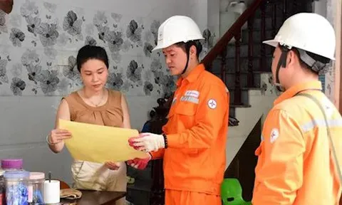 Lạm phát gần chạm trần, giá điện có tính giảm để bớt áp lực tiêu dùng cuối năm?