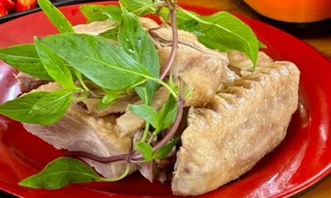 Luộc ngan bao nhiêu phút thì chín? Cách luộc ngan mềm, không bị hôi