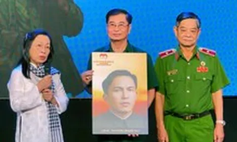 Xúc động chương trình nghệ thuật tri ân Ngày Nam Bộ kháng chiến