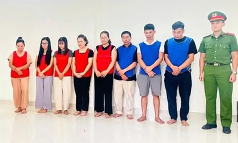 Triệt phá đường dây sản xuất 1.000 tấn thuốc An Cung giả, công an công bố hình ảnh