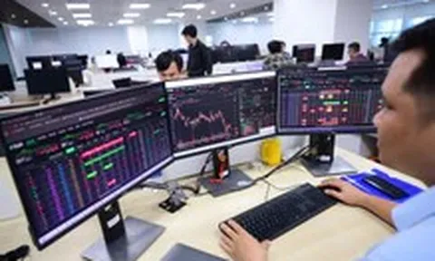 Sau nâng hạng, điều gì còn ở lại?
