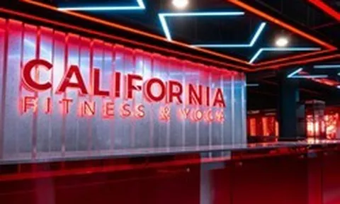 Chuỗi phòng tập thể hình California bất ngờ thông báo tạm ngưng hoạt động dịch vụ khăn, nước uống VIP & quầy Centuryon