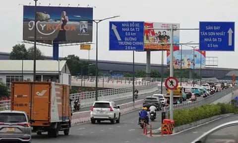 TP.HCM sắp có 'bản đồ số' các vị trí quảng cáo trên đất công