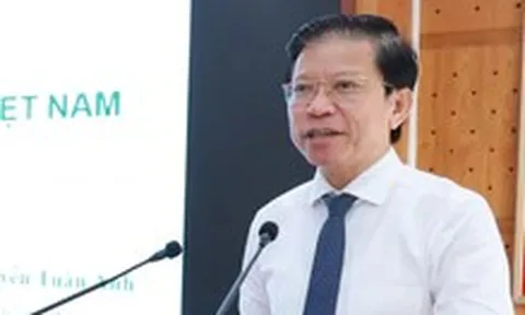 Cần yêu nước cả trên môi trường số