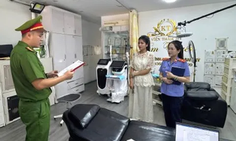 Nữ chủ cơ sở thẩm mỹ Kim Tuyến bị khởi tố
