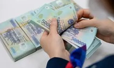 Cuộc đua vốn hóa ngân hàng: VPBank vượt VietinBank lên đứng thứ 3, LPBank giảm mạnh nhất