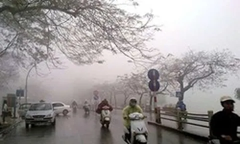 Miền Bắc đón gió mùa Đông Bắc đúng dịp cuối tuần: Hà Nội mưa dông rồi chuyển lạnh, nhiệt độ giảm mạnh
