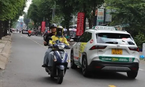 TPHCM: Đường Võ Văn Tần bất ngờ mở hai chiều cho xe máy, 'chia lửa' hai tuyến lớn