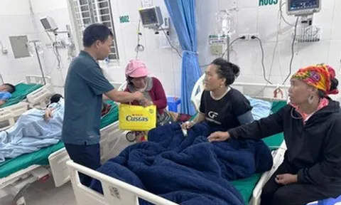 Nạn nhân vụ sét đánh 4 người: 'Lúc tỉnh lại, cơ thể tê cứng'