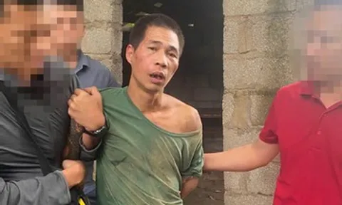 Hành tung kẻ vận chuyển 35 bánh heroin, luôn mang súng bên người