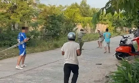 Vụ 3 mẹ con cô giáo bị tấn công trên đường về nhà, nghi phạm khai gì?