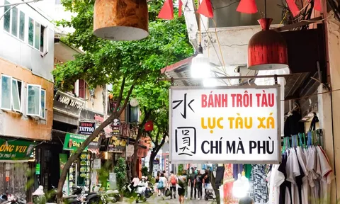 Quán bánh trôi tàu 'bác Phạm Bằng' ngày mở cửa trở lại