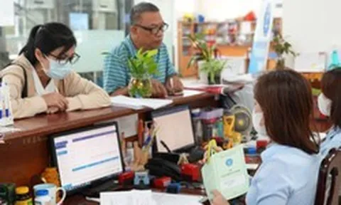 Giám đốc không hưởng lương có phải đóng BHXH bắt buộc?