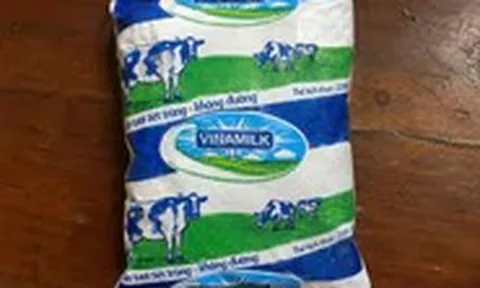 Thương hiệu tôi yêu: Bịch sữa Vinamilk và câu chuyện “con riêng” của ba tôi