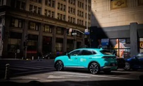 Hãng taxi điện Việt Nam Green SM chính thức lăn bánh tại Mỹ