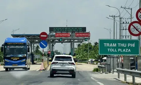 Đừng nhìn đường cao tốc qua... phí