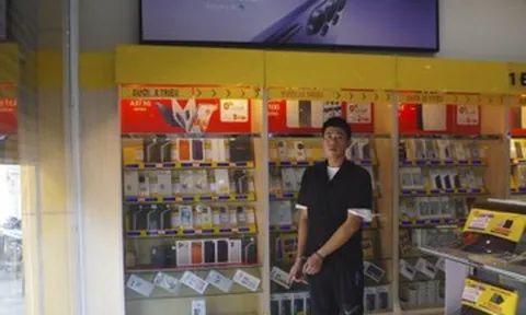 Hai thanh niên quen nhau qua 'Hội vỡ nợ muốn làm liều', mang xà beng đi trộm iPhone