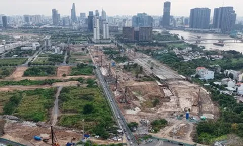 TPHCM sẽ dùng 55 triệu m³ cát biển để san lấp tại các công trình hạ tầng