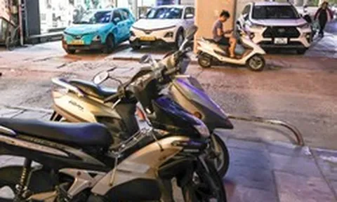 Phí gửi ô tô ở trung tâm Hà Nội thay đổi ra sao theo bảng giá mới?