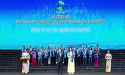 Điện Quang lần thứ 9 đạt Thương hiệu quốc gia Việt Nam