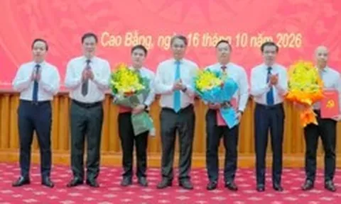 Cao Bằng bổ nhiệm hai giám đốc sở