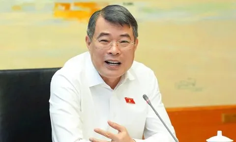 Thủ tướng: Không thể tăng giá vô lý với nhà ở cho người thu nhập thấp, nhà ở xã hội
