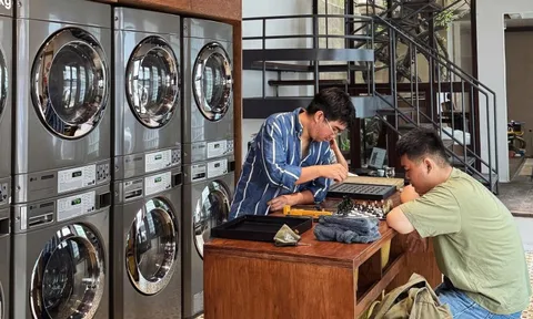 Tiệm trà đạo kết hợp giặt sấy 'độc lạ' ở TP.HCM
