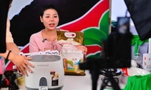 Cục Thương mại điện tử sẽ hỗ trợ doanh nghiệp phía Nam lên nền tảng Amazon, Shopee và TikTok