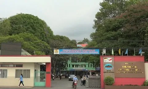Sự thật vụ xe khách chở sinh viên ở Đồng Nai đi biên giới Campuchia