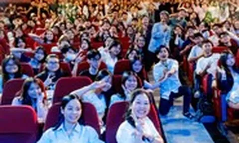 Tiết ngữ văn đặc biệt ở Nhà hát kịch Idecaf