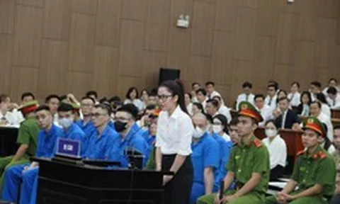 Khối vàng hơn 220 tỷ cùng túi xách hàng hiệu thu giữ tại nhà bạn gái Mr Pips