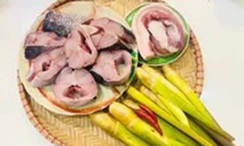 Cá quả kho củ niễng: Món ngon thơm béo của mùa thu miền Bắc