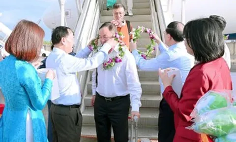 Khánh thành đường băng sân bay hơn 3.200 tỷ đồng