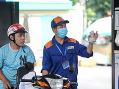 Đề xuất chuyển quyền công bố giá xăng dầu về doanh nghiệp