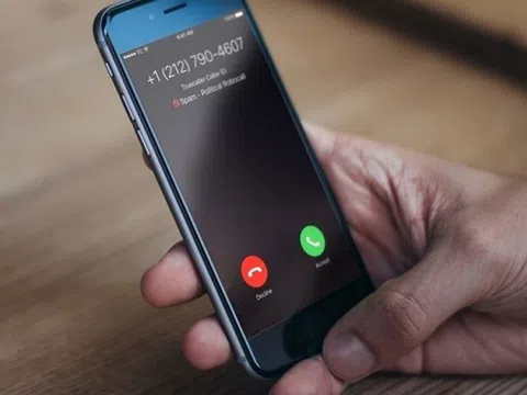 Thấy tài khoản trừ 1 tỷ đồng, người đàn ông Hà Nội mới biết bị lừa đảo