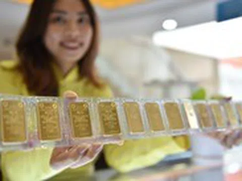 Giá vàng thế giới lao dốc mạnh