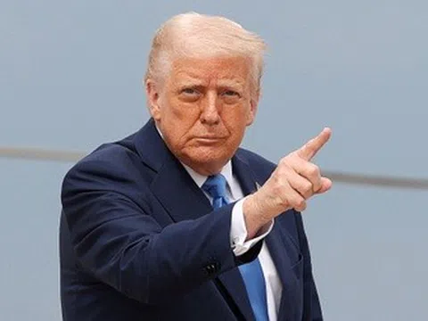 Ông Trump dọa tung đòn trừng phạt khắc nghiệt với Nga