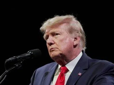 Ông Trump cảnh báo cứng rắn các doanh nghiệp Mỹ về vấn đề thuế quan