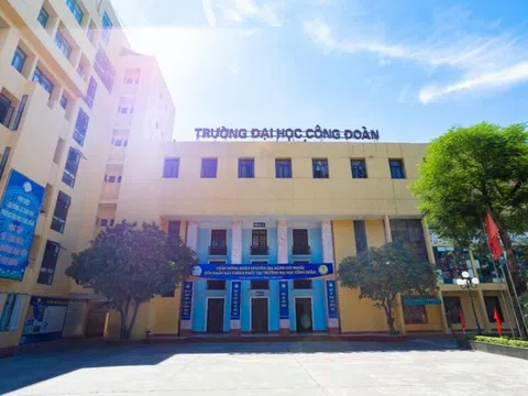 Các nhân tố ảnh hưởng đến sự hài lòng trong công việc của giảng viên Trường Đại học Công đoàn trong bối cảnh chuyển đổi số