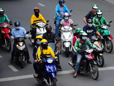 “Chật kín” với Grab, Be, Xanh, TADA... thị trường gọi xe bất ngờ đón thêm "tay chơi" mới sau khi Gojek rút lui và để lại 17% thị phần