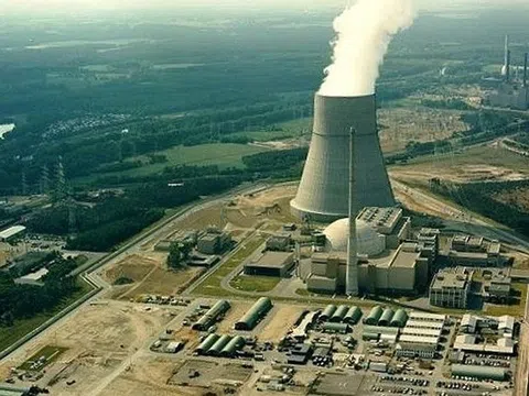 Iran cảnh báo đáp trả khốc liệt nếu Israel tấn công