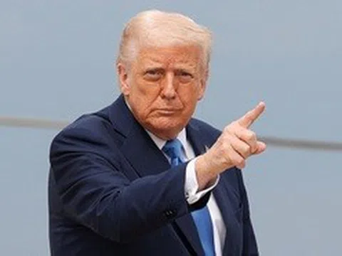 Ông Trump dọa áp thuế 50% với EU