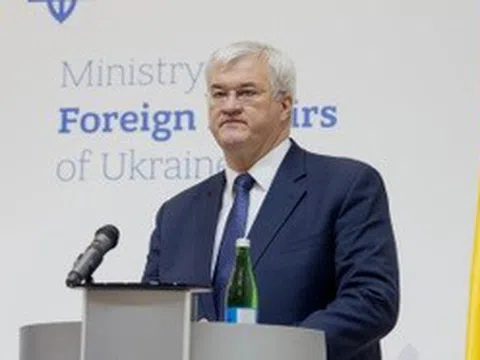 Ukraine muốn ông Trump tham gia cuộc gặp giữa 2 ông Zelensky và Putin