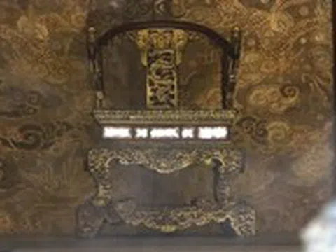 Ngai vàng triều Nguyễn không phải là bảo vật quốc gia đầu tiên bị xâm hại ở Huế
