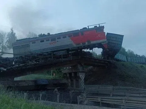Sập cầu liên tiếp ở biên giới, Nga tuyên bố nguyên nhân