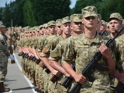 Nghị sĩ Ukraine chỉ trích chiến thuật tuyển quân gây phản tác dụng