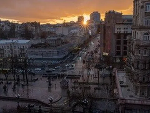 Ukraine rơi vào tình trạng vỡ nợ một phần