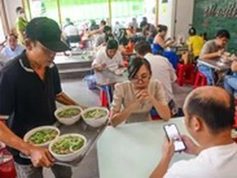 Cơ quan thuế sẽ truy qua công an, ngân hàng... nếu cố tình không nhận chuyển khoản