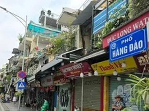 Đằng sau việc phố kinh doanh sầm uất ở Hà Nội vắng tanh vắng ngắt