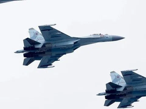 Ukraine tuyên bố bắn hạ máy bay chiến đấu Su-35 của Nga